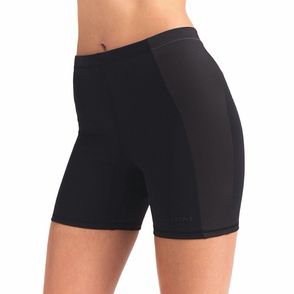 Nike x SKIMS Matte Shine Mix 5” Biker / Boy Short - Large - Obsidian / Igneous